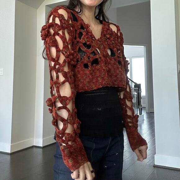 Nicole Floral Crochet Cropped Sweater Cardigan - Picture 8 of 10